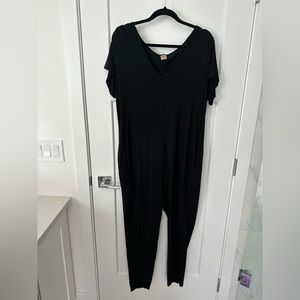 Smash + Tess Short Sleeve Romper Black sz M